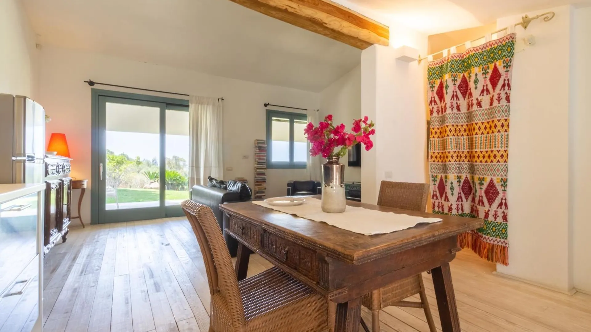 Villa Maffi - Spaziosa, Vista Mare E Parcheggio Villasimius 0*,  Italy